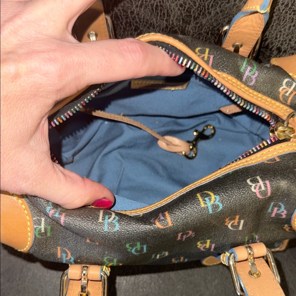 Dooney & Bourke Multicolor Rainbow Monogram Satchel Handbag Purse Handle Scarves - Picture 5 of 13